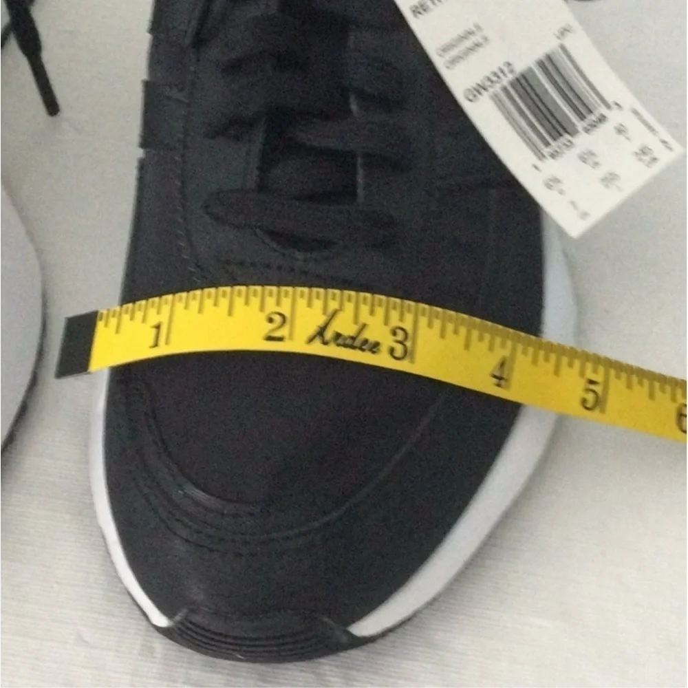 Adidas Unisex Big Kid Retropy F2 J Black & White Sz 7